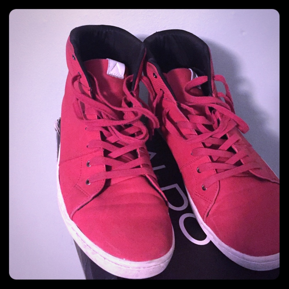 Red Size 14